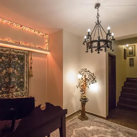 Guest house Ersis 3*