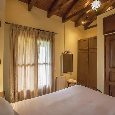 Ersis بيت ضيافة نيوكوريون